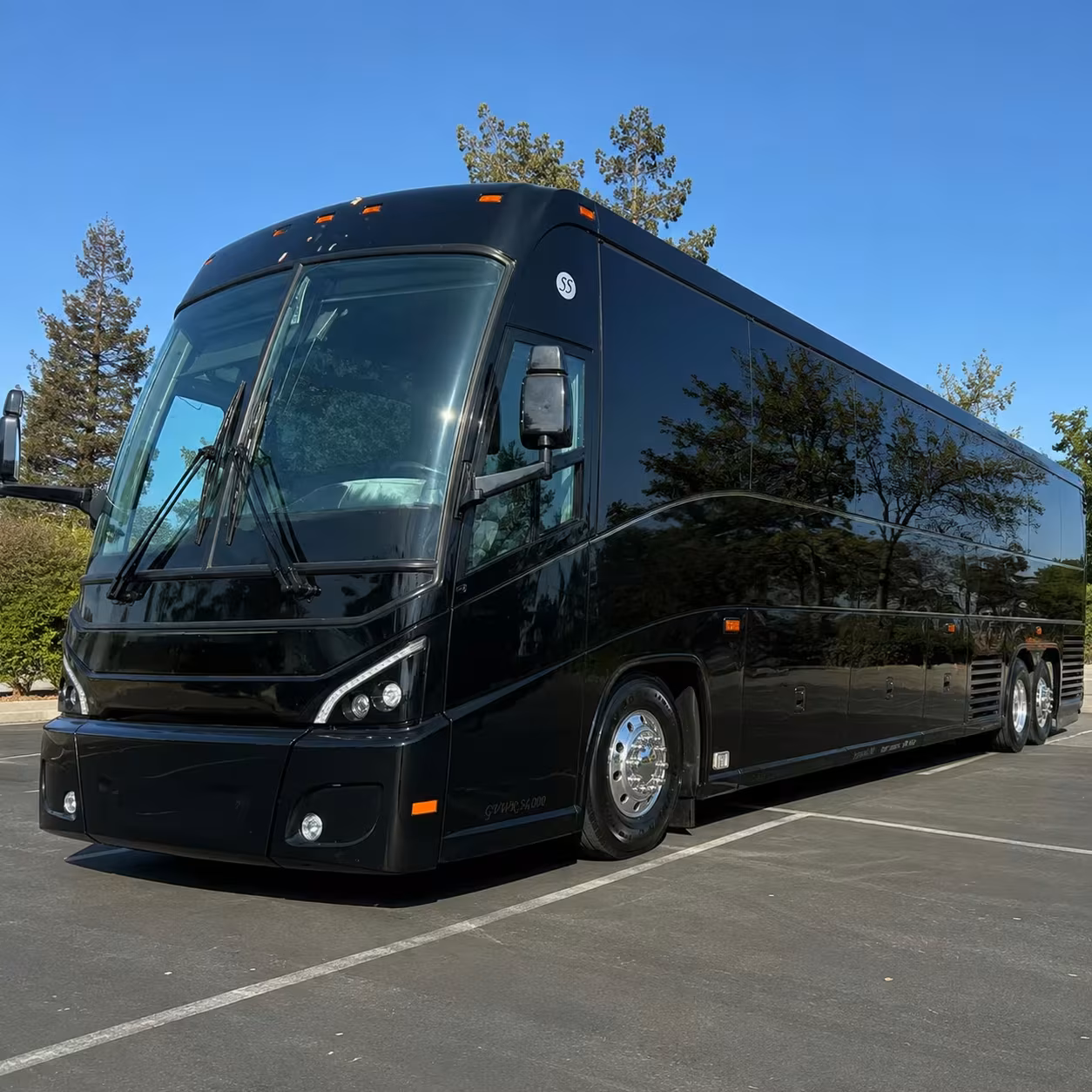 arcadia corporate shuttle buses for conventions and retreats
