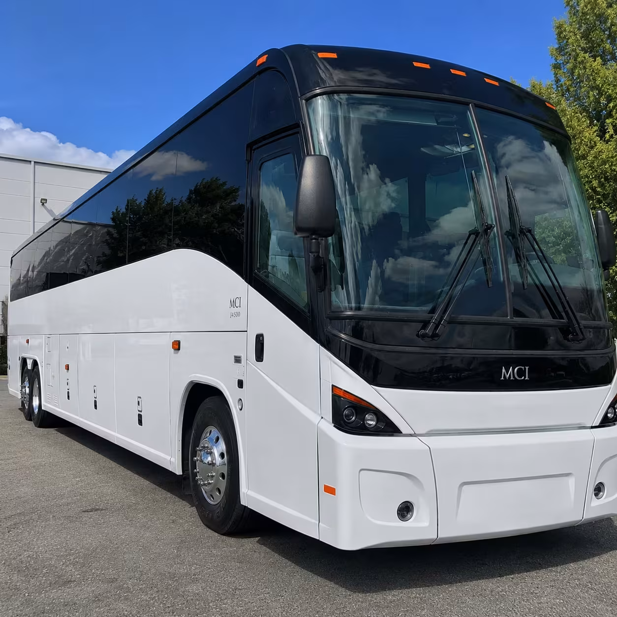 arcadia off site parking bus rentals near santa anita park